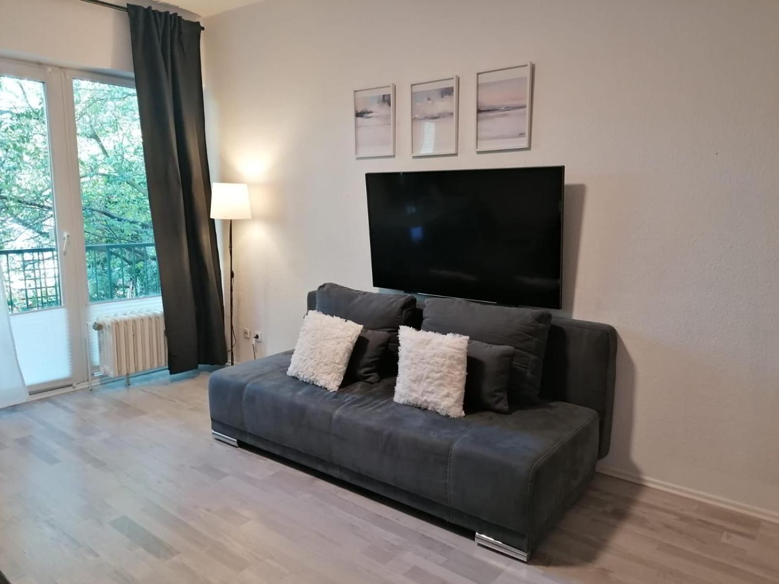 Koeln Wohnung 4 Min Naehe Von Hbf Und Dom Mit Garten ,Balkon & Office Bagian luar foto