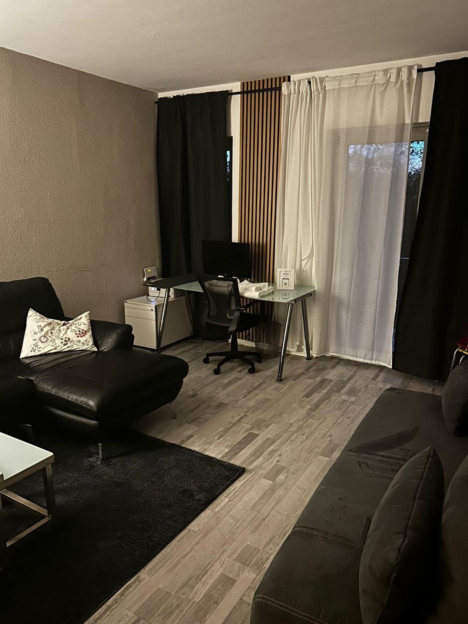 Koeln Wohnung 4 Min Naehe Von Hbf Und Dom Mit Garten ,Balkon & Office Bagian luar foto